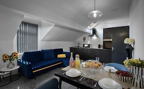 Casablanca Suites By Sasco